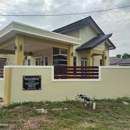 Munirah Homestay Dungun Exterior foto