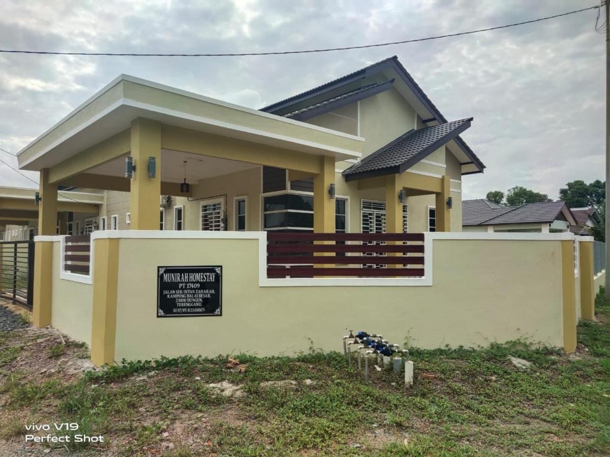 Munirah Homestay Dungun Exterior foto