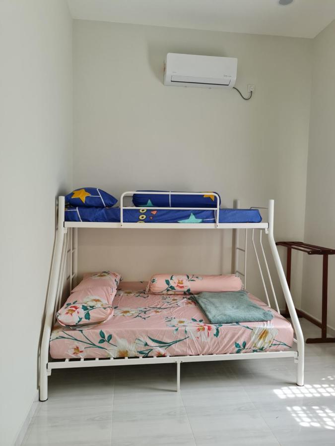 Munirah Homestay Dungun Exterior foto