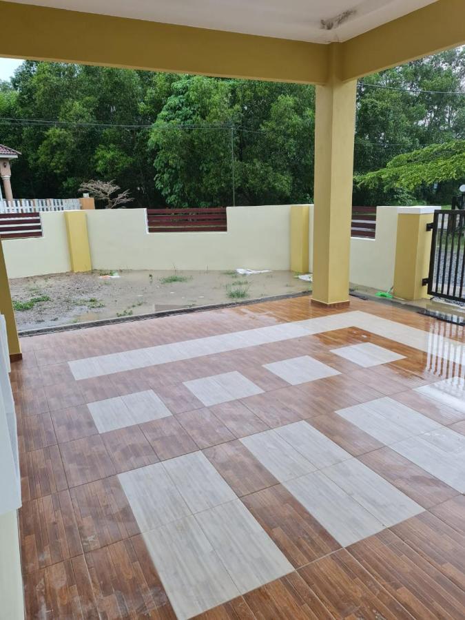 Munirah Homestay Dungun Exterior foto
