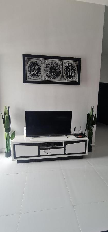 Munirah Homestay Dungun Exterior foto